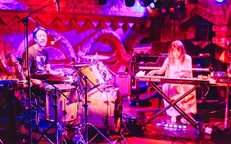 Tokyos Yoshida x Risa Takeda (JP) + Jeppe Zeeberg solo