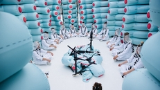 Art in a Day: Henrik Vibskovs Parade